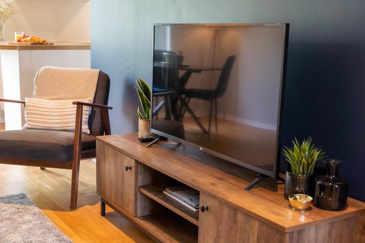 Homely And Stylish Bermondsey Apartment With Parking London Eksteriør billede