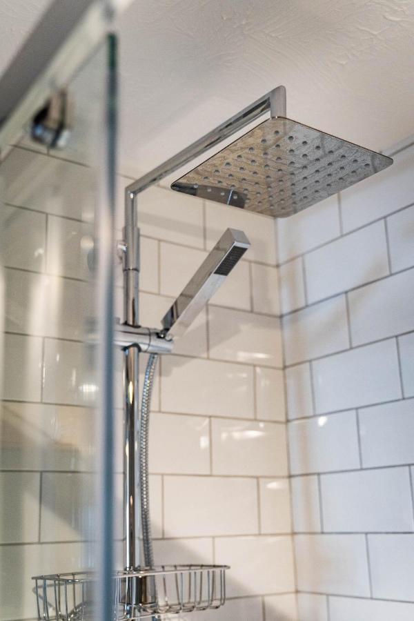 Homely And Stylish Bermondsey Apartment With Parking London Eksteriør billede